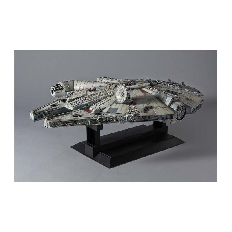 Star Wars Millenium Falcon Revell