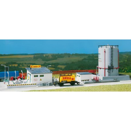 Small tank farm with tall tank. AUHAGEN 12264