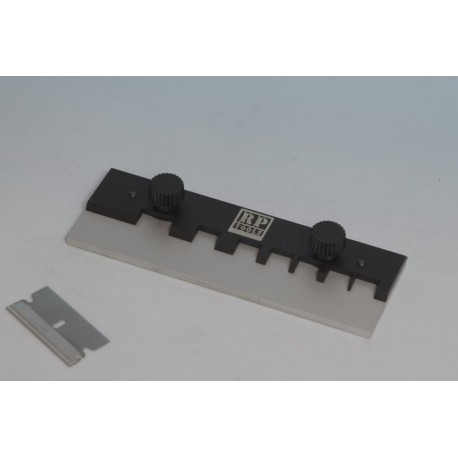 13 cm long Photo Etch Tool. RP-13