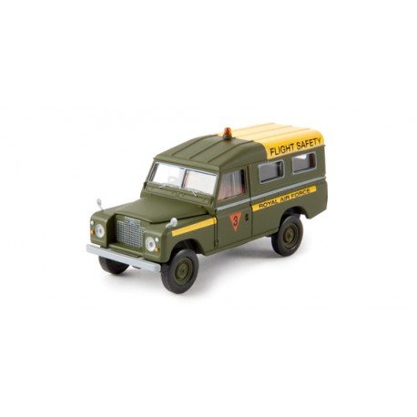 Land Rover 109. BREKINA 13766