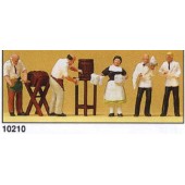 Innkeepers, waiters, waitress. PREISER 10210