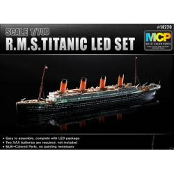 R.M.S. Titanic. ACADEMY 14220