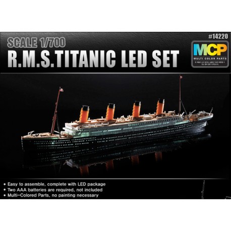 R.M.S. Titanic. ACADEMY 14220