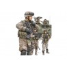 Modern U.S.Army crewman and infantry. TRUMPETER 00424