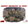 Soviet infantry at rest. MINIART 35001