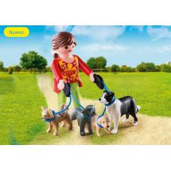 Mujer con perros de PLAYMOBIL