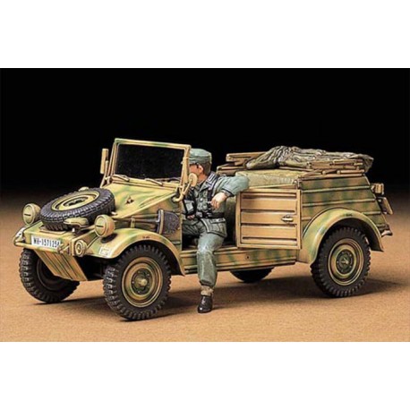 Kubelwagen Type 82. TAMIYA 35213