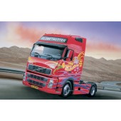 VOLVO FH16 Globetrotter XL. ITALERI 3821