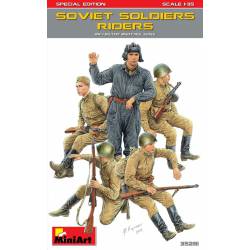 Soviet soldiers riders. MINIART 35281