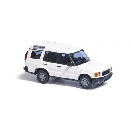 Land Rover Discovery, white.