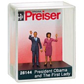 Barack and Michelle Obama. PREISER 28144