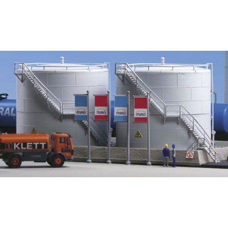 Twin fuel storange tank. KIBRI 39832