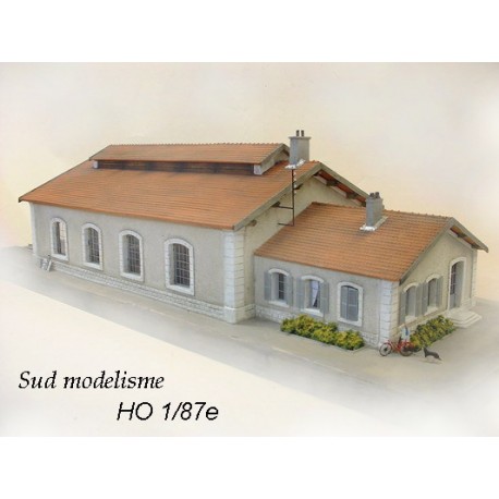 Two doors locomotive shed. PN SUD MODELISME 8751