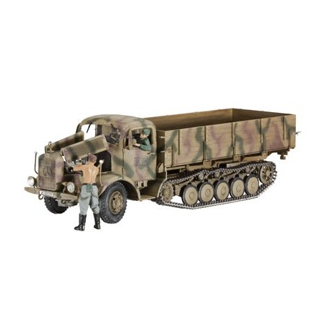 German Half-Track L4500R "Maultier". REVELL 03091