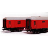 2-unit set luggage van DD-8100, RENFE. Weathered.