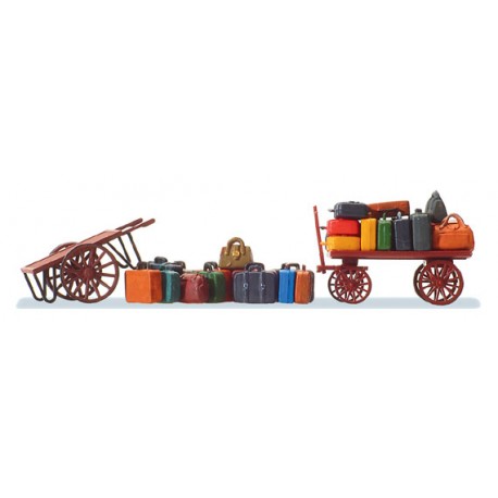 Carts with luggage. PREISER 17705