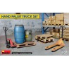 Hand pallet truck set.