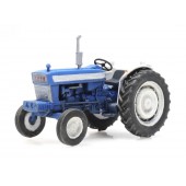 Tractor Fordson Dexta. 