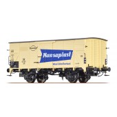 Covered freight car type GKLM 200.