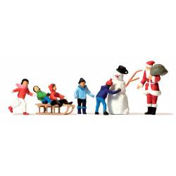 Father Christmas, children, snowman. PREISER 10626