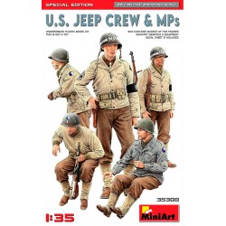 US Jeep crew and MPs.