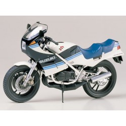 Suzuki RG250 R Gamma.