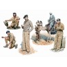 Commonwealth AFV crew. MASTER BOX 3564