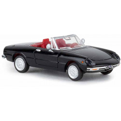 Alfa Romeo Spider 2000, negro.