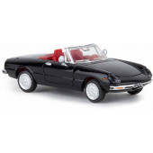 Alfa Romeo Spider 2000, black.