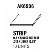 Styrene strip 0,30 X 5 mm.