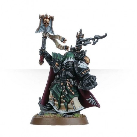 Interrogator-Chaplain de los Ángeles Oscuros.