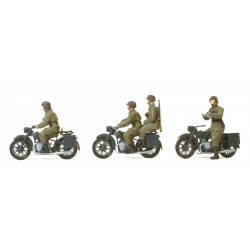 Motos con militares alemanes.