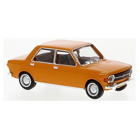 Fiat 128, naranja.