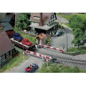 Guarded level crossing. FALLER 120172