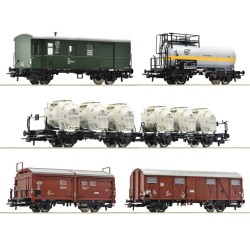 Ensemble de cinq wagons de marchandises, DB.