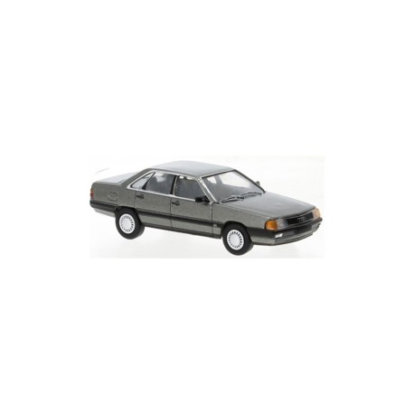 Audi 100 (C3), grey.