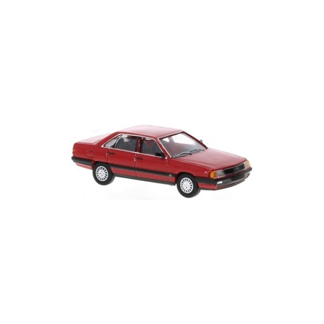 Audi 100 (C3), red.