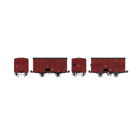 Set of 2 boxcars.