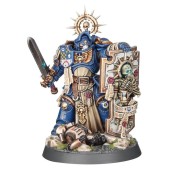 Space Marines: Capitano con scudo reliquia.