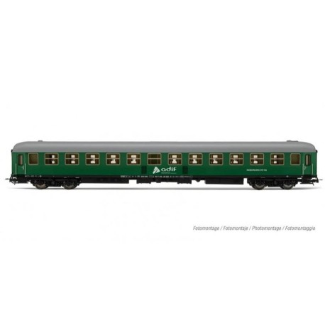 ADIF, Bc11x-11600, green livery. | Damaged box.