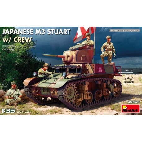 M3 Stuart with crew.