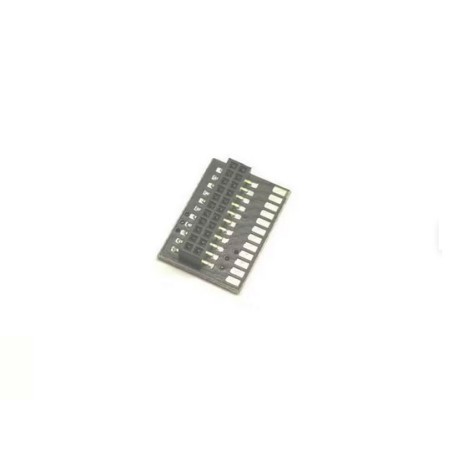 Adaptateur MTC21 (21 broches) pour le câblage.